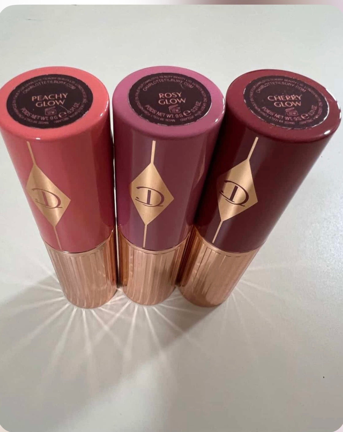 CHARLOTTE TILBURY
Unreal Blush Healthy Glow Stick - Blush Cremoso In Stick